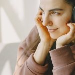 Kino w uszach, koncert w kieszeni: przewodnik po wyborze słuchawek bezprzewodowych do muzyki i filmów