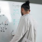 Sekrety życia w skali nano: przewodnik po biologii molekularnej i jej zastosowaniach