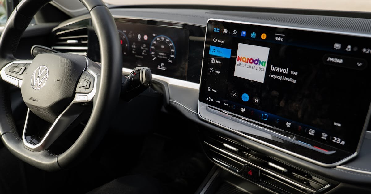 Auto, które budzi się lepsze: jak aktualizacje OTA rewolucjonizują samochody elektryczne