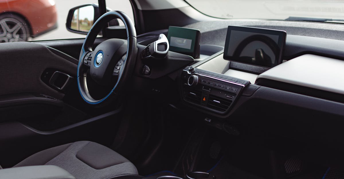 Każde hamowanie to darmowe kilometry: jak elektryki odzyskują energię w ruchu